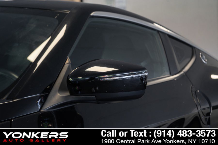 Used 2024 Nissan Z Performance w/ Floor Mat Package RWD image 11