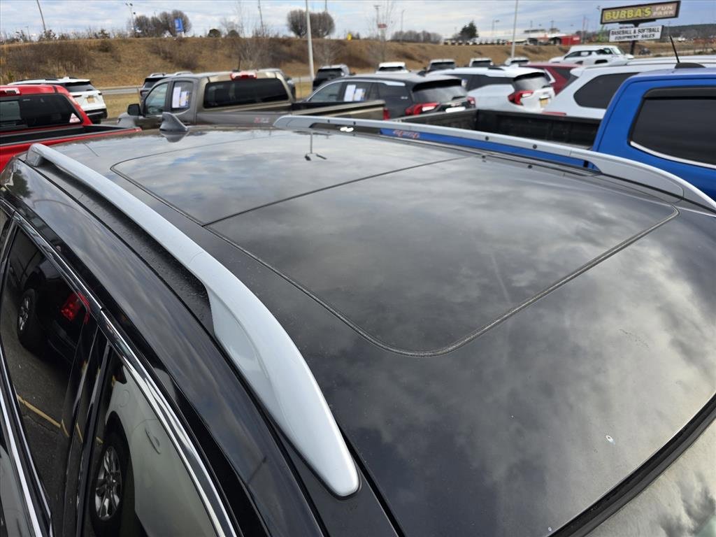 Used 2018 Nissan Rogue SL w/ Premium Package image 10