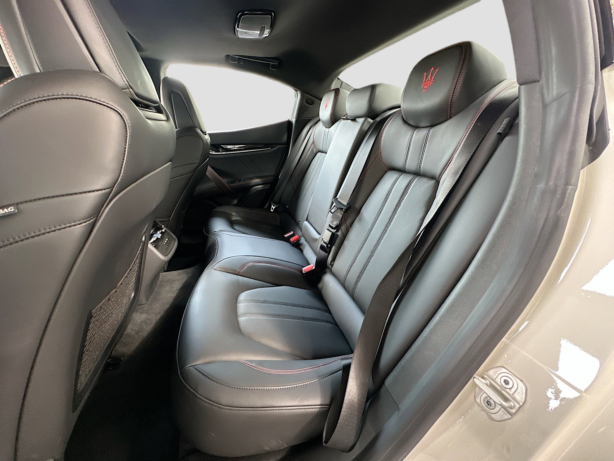 Used 2024 Maserati Ghibli Modena Q4 image 26