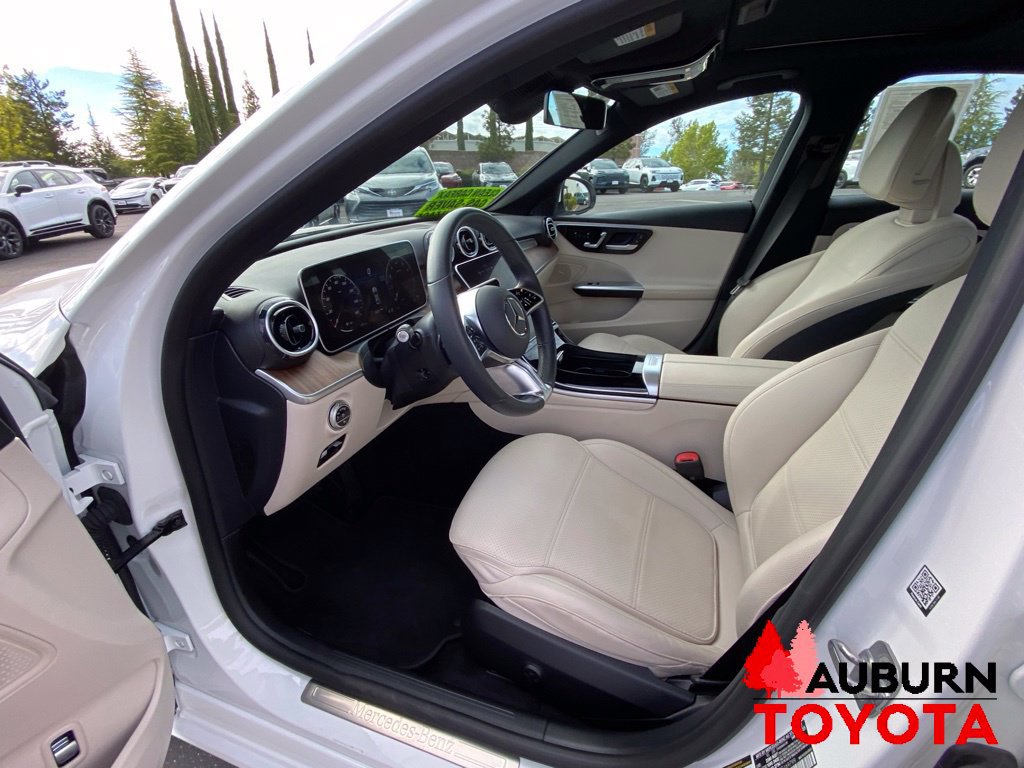 Used 2024 Mercedes-Benz C 300 Sedan image 29