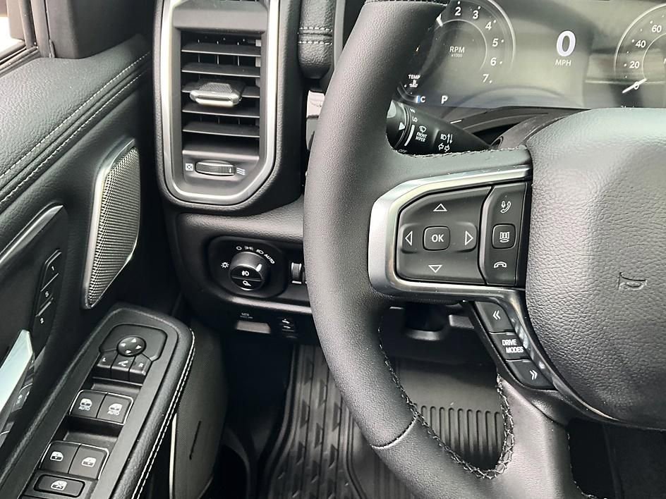 New 2026 RAM 1500 Laramie w/ Night Edition AWD/4WD image 32
