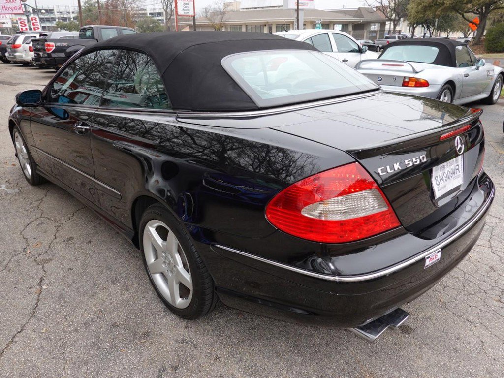 Used 2007 Mercedes-Benz CLK 550 2dr Cabriolet 5.5L image 5
