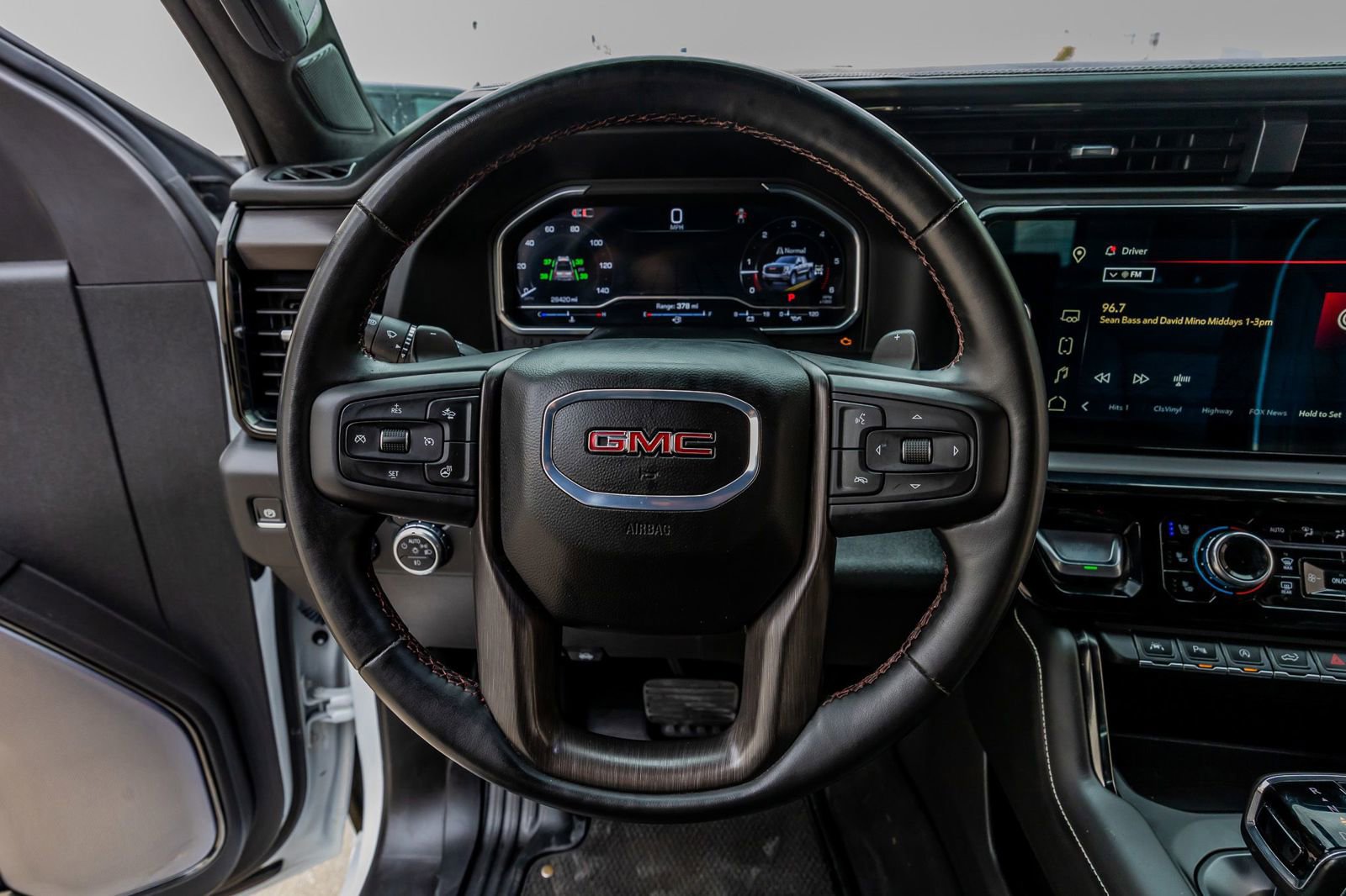 Used 2024 GMC Sierra 1500 AT4X AWD/4WD image 19