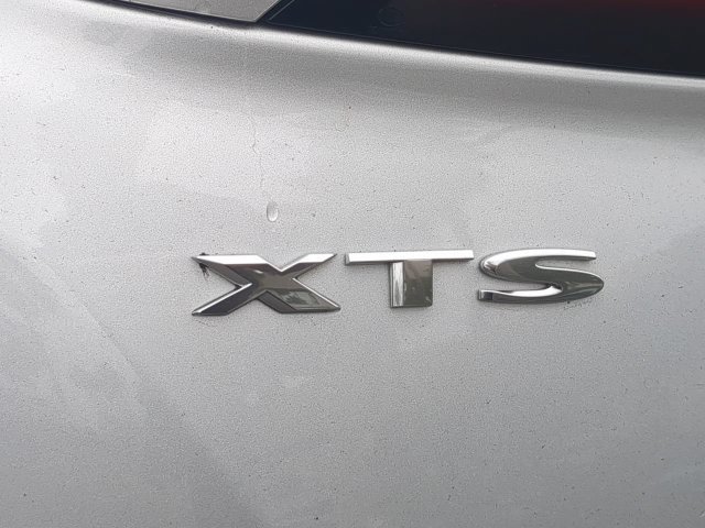 Used 2018 Cadillac XTS Luxury FWD image 13