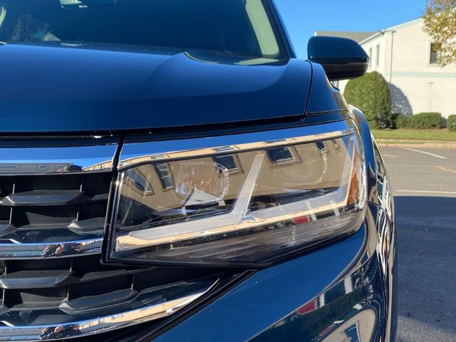 Used 2021 Volkswagen Atlas SEL R-Line image 14