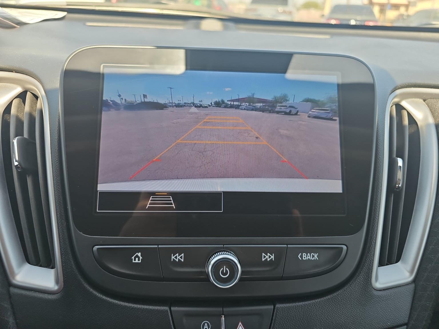 Used 2024 Chevrolet Malibu LT FWD image 21