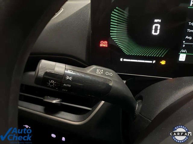 Used 2025 Kia K4 LX image 37