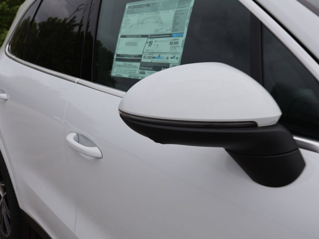 New 2026 Porsche Cayenne AWD/4WD image 15
