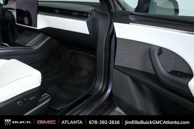 Used 2022 Tesla Model X Plaid image 23