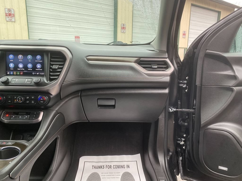 Used 2022 GMC Acadia AT4 w/ Preferred Package AWD/4WD image 28