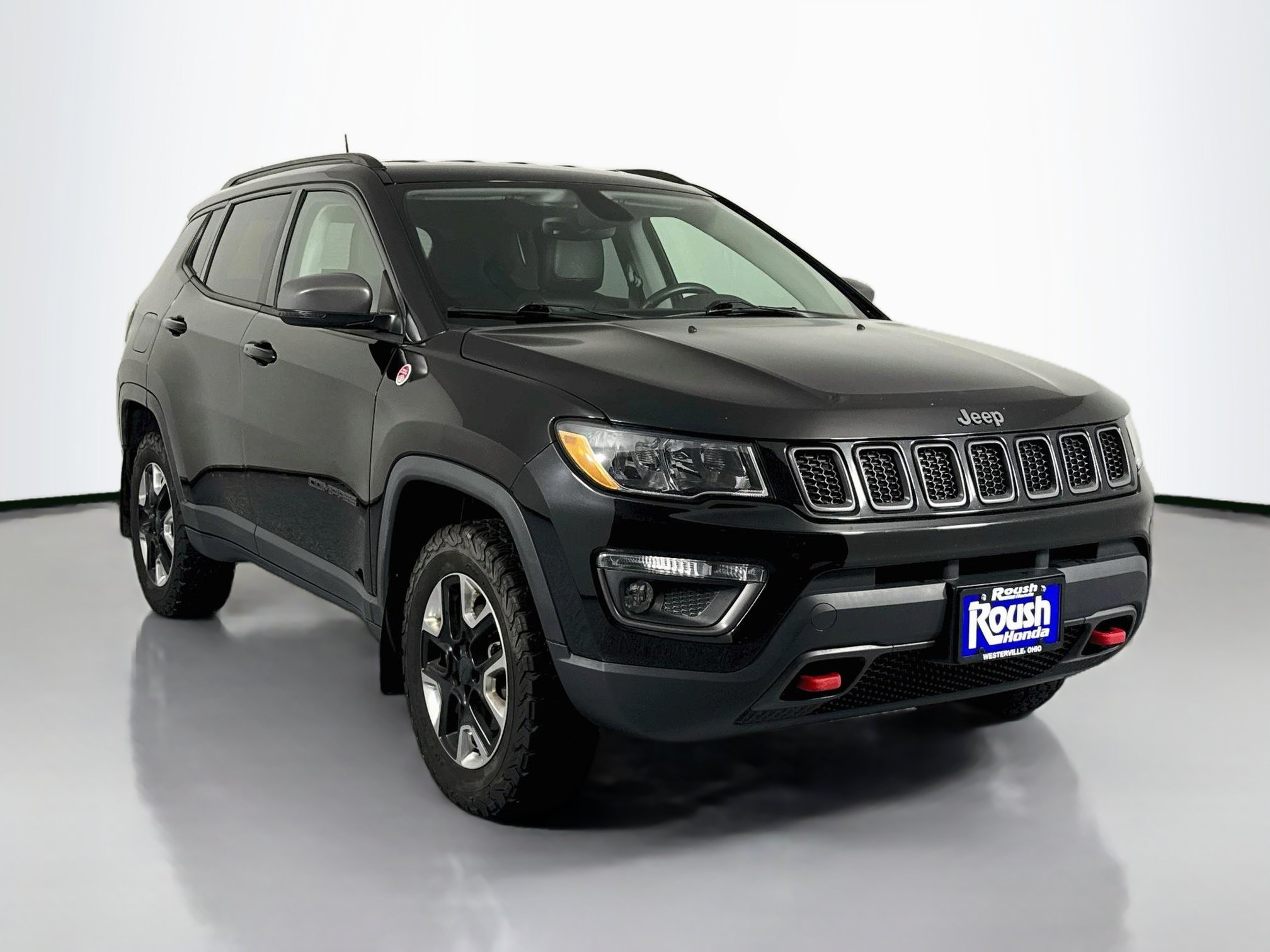 Used 2018 Jeep Compass Trailhawk w/ Leather Interior Group AWD/4WD image 3