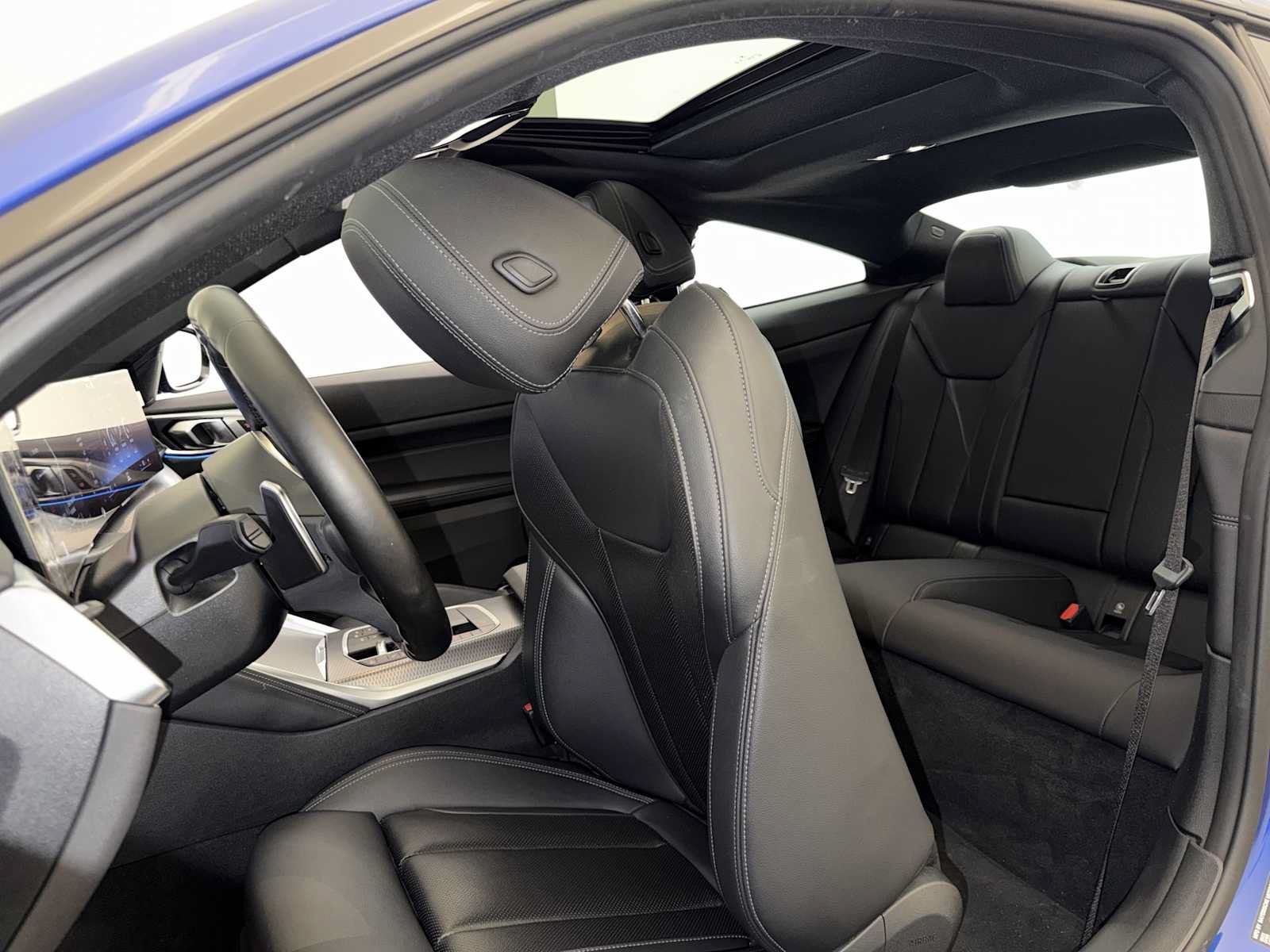 Used 2024 BMW 430i xDrive Coupe w/ M Sport Package AWD/4WD image 23
