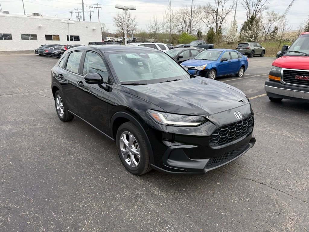 Used 2024 Honda HR-V LX image 4