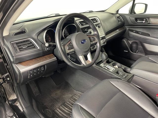 Used 2016 Subaru Outback 2.5i Limited image 3
