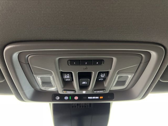 New 2026 Chevrolet Silverado 3500 LTZ w/ LTZ Premium Package image 30