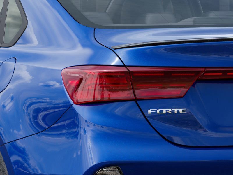 New 2024 Kia Forte GT-Line w/ GT-Line Premium Package FWD image 11