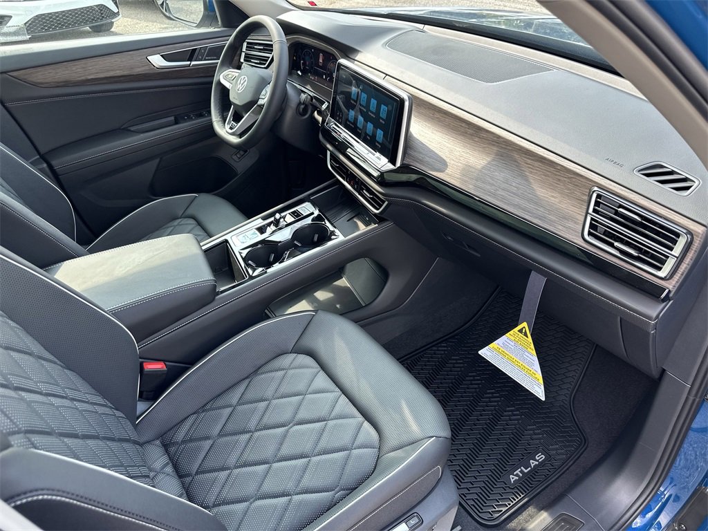 New 2026 Volkswagen Atlas SEL Premium R-Line image 32