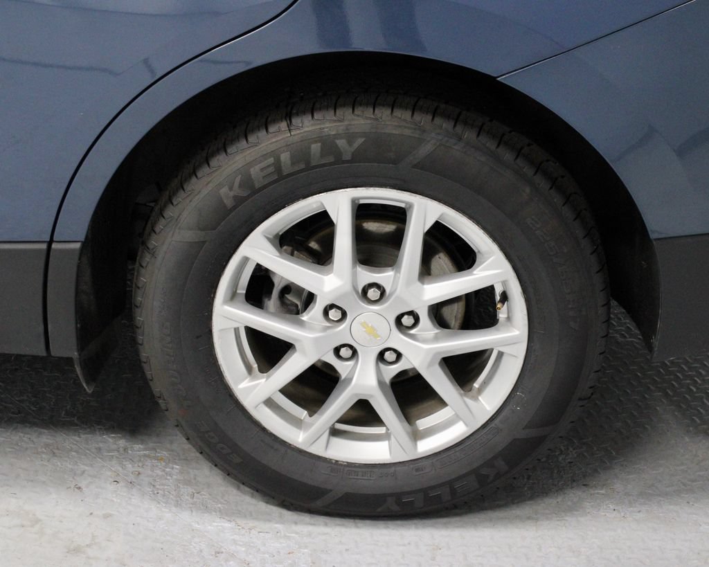 Used 2024 Chevrolet Equinox LT FWD image 18
