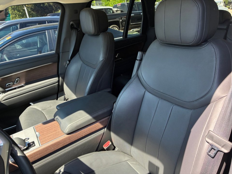 Used 2024 Land Rover Range Rover SE AWD/4WD image 30