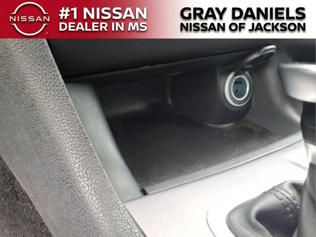 Used 2023 Dodge Charger SXT RWD image 18