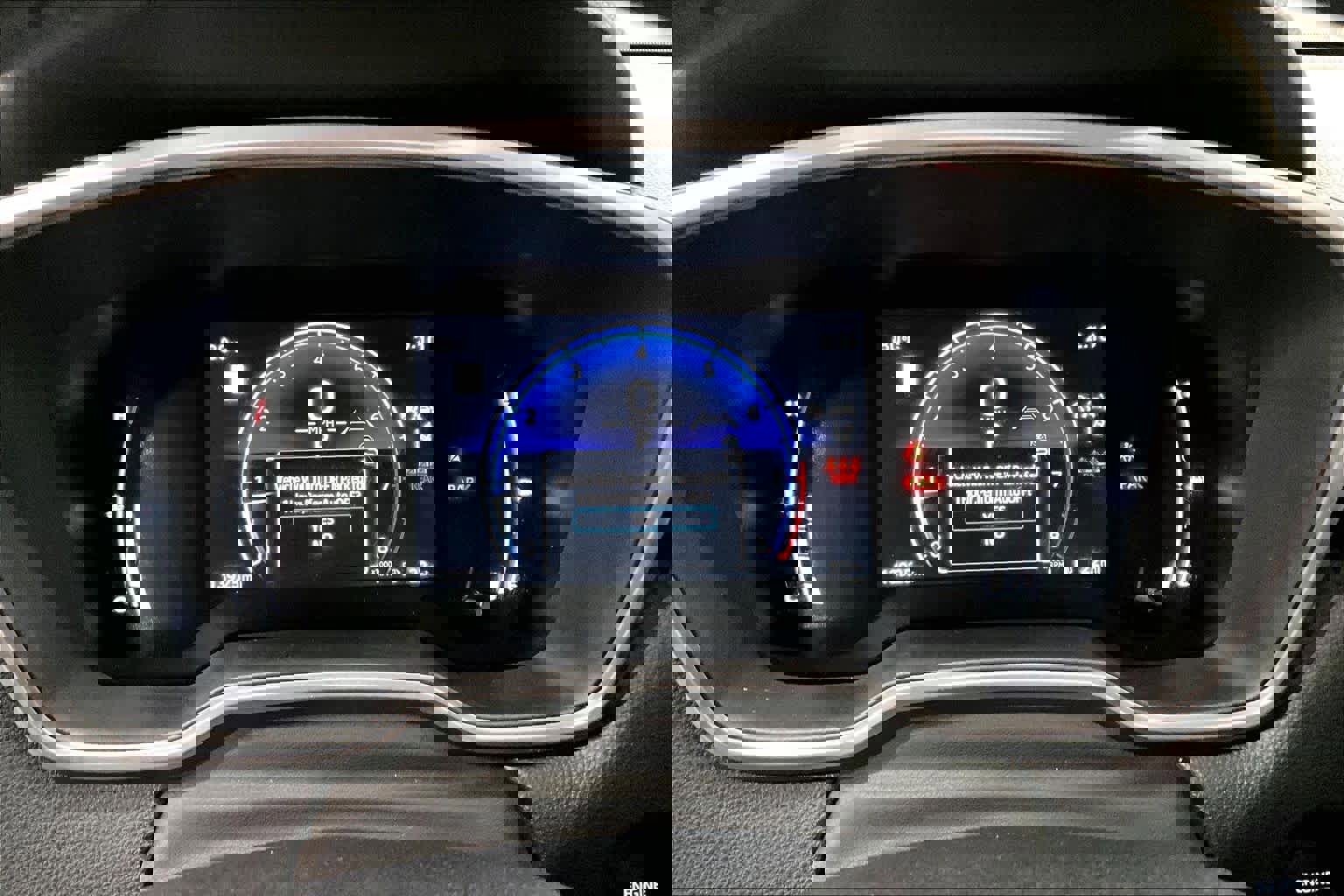 Used 2024 Toyota Corolla Cross XLE w/ Convenience Package image 25