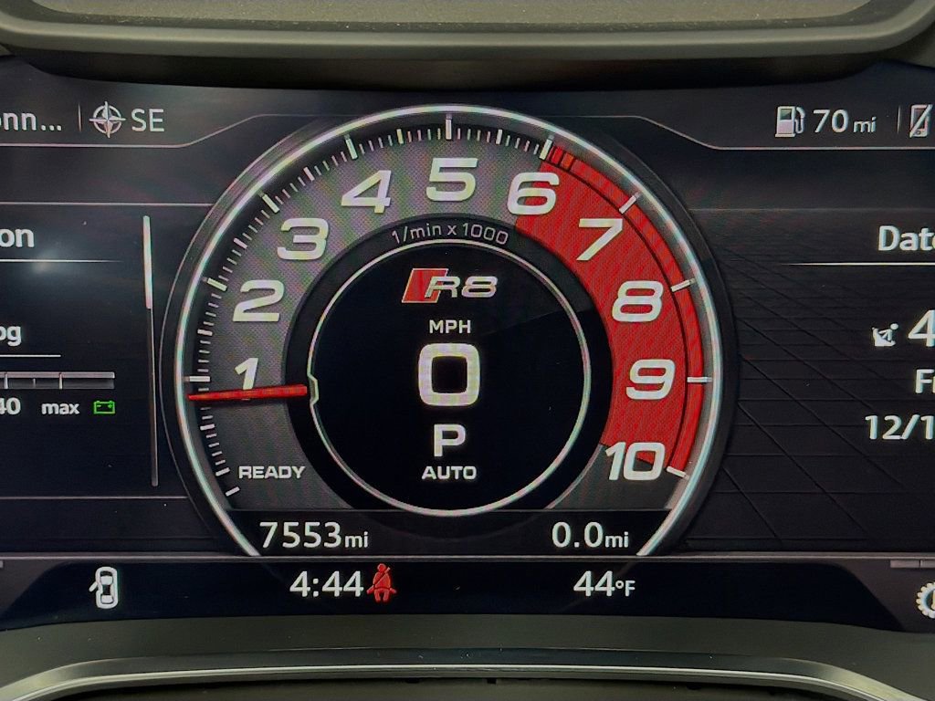 Used 2020 Audi R8 V10 w/ Carbon Exterior Package image 13