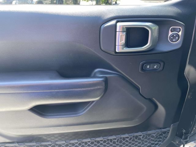 Used 2020 Jeep Wrangler Unlimited Rubicon AWD/4WD image 17