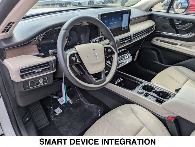 New 2025 Lincoln Corsair Grand Touring w/ Equipment Group 301A image 8