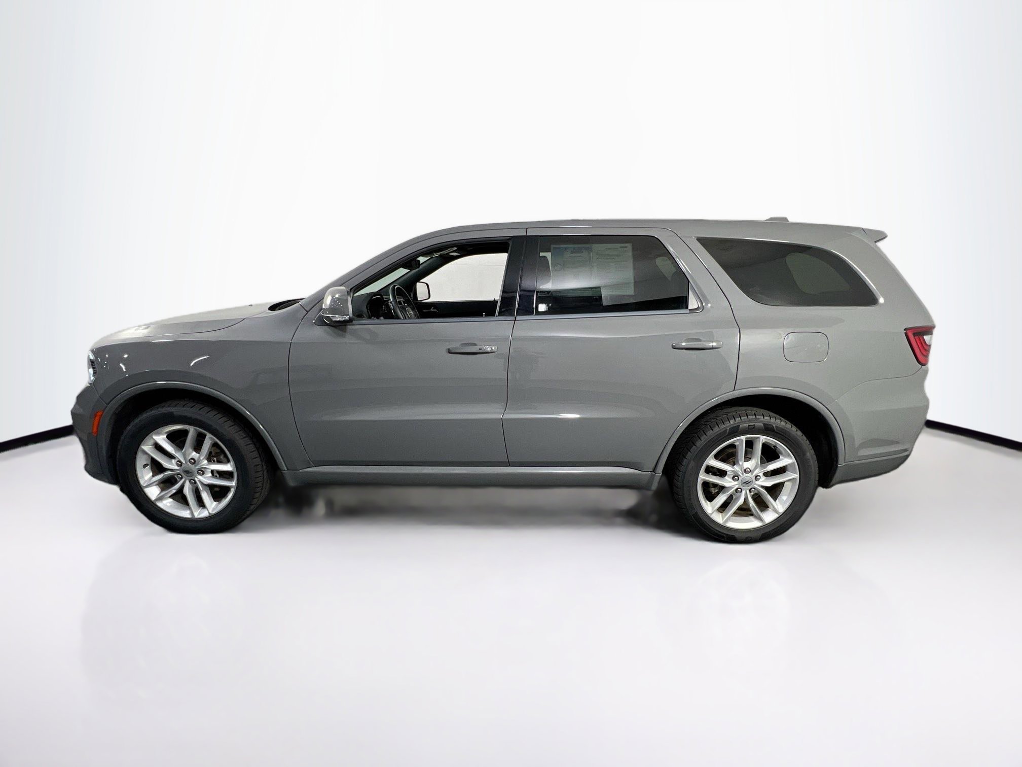 Used 2022 Dodge Durango GT image 8