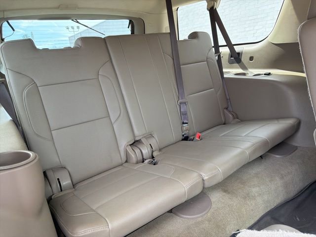Used 2018 Chevrolet Suburban Premier image 12