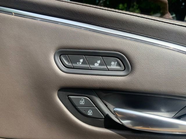 Used 2021 Cadillac Escalade Premium Luxury w/ Driver Assist Tech Package AWD/4WD image 18