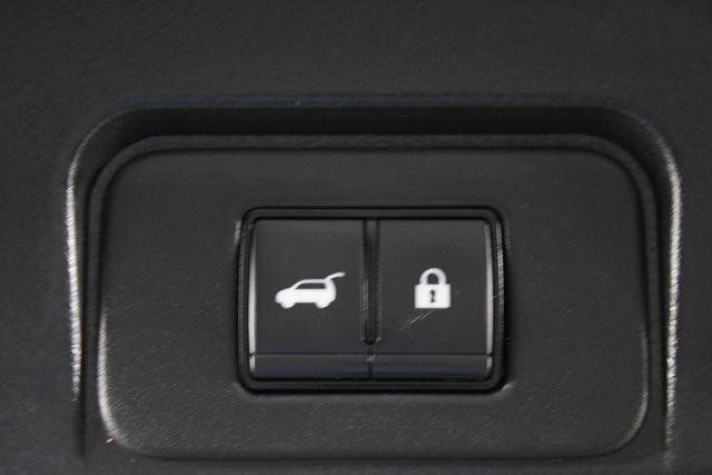 Certified 2023 Nissan Rogue SV w/ SV Premium B Package FWD image 18