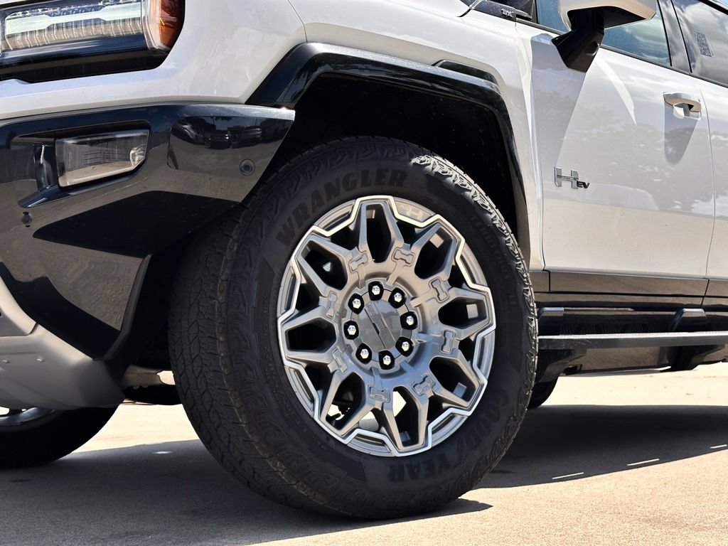 Used 2025 GMC Hummer EV 3X AWD/4WD image 7