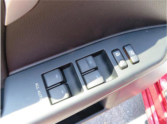 Used 2012 Lexus CT 200h Premium w/ Premium Audio Pkg FWD image 12