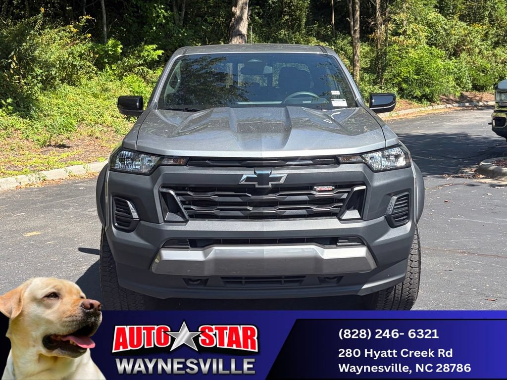 Used 2026 Chevrolet Colorado Trail Boss AWD/4WD image 9