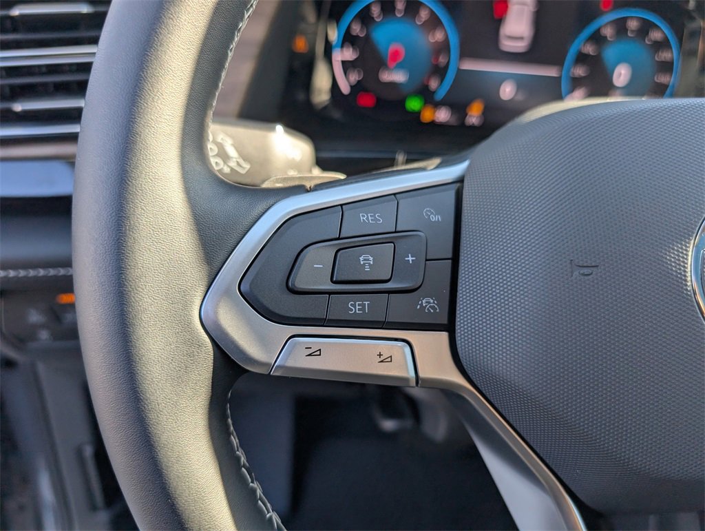 New 2026 Volkswagen Atlas SE image 16