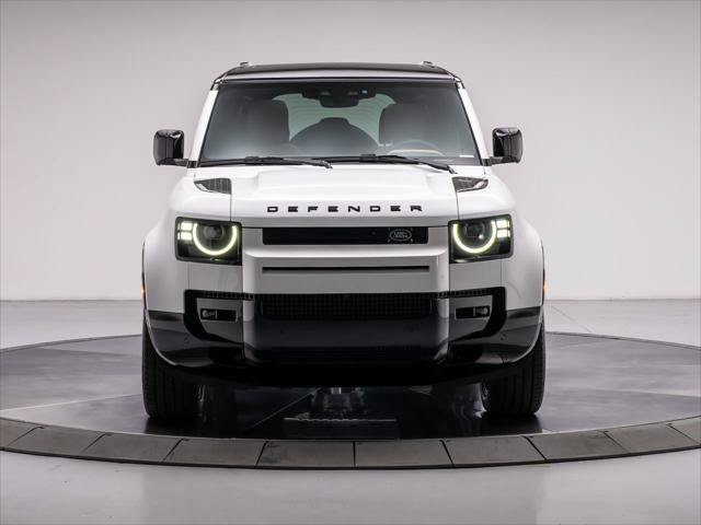 New 2026 Land Rover Defender 110 X-Dynamic SE AWD/4WD image 8