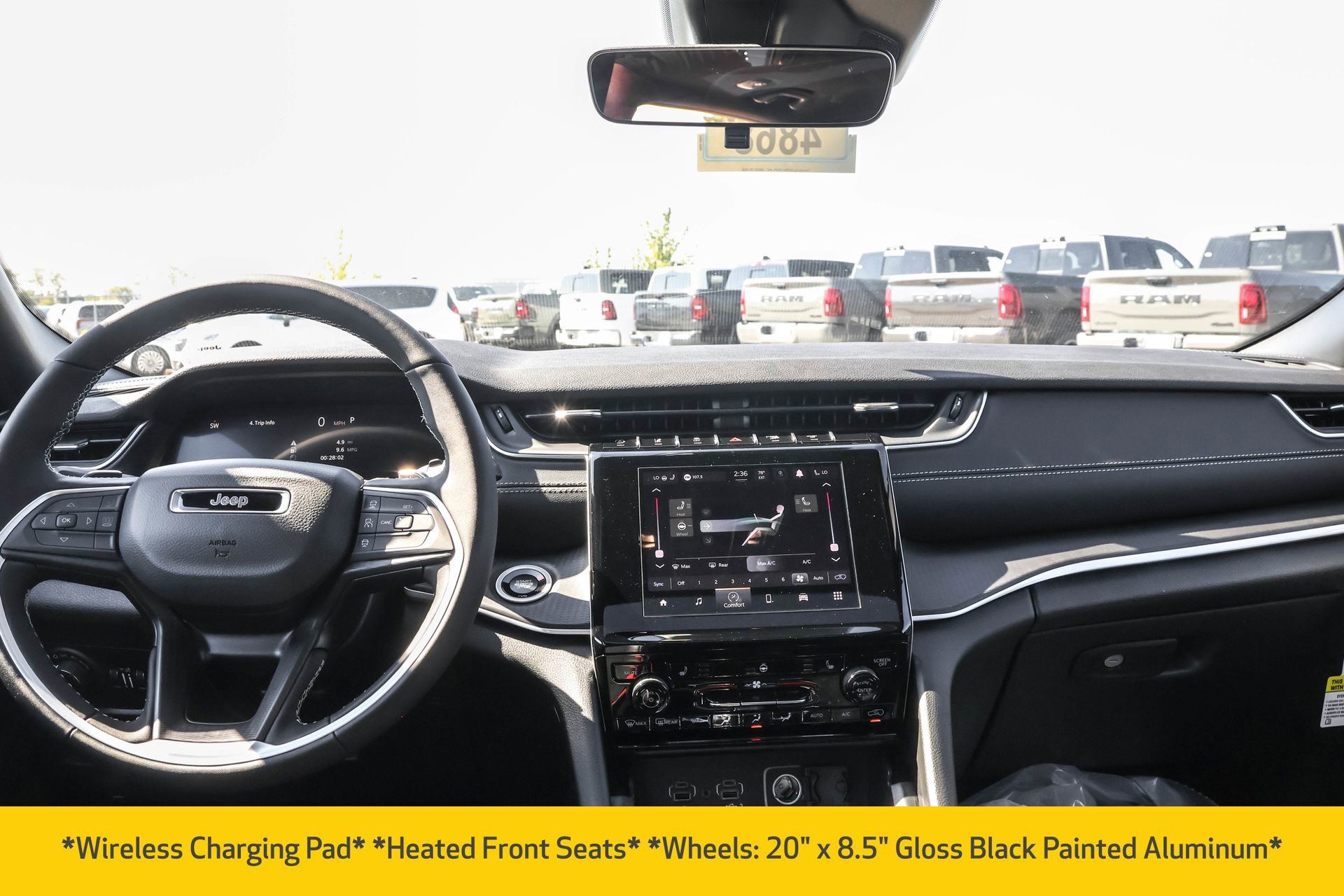 New 2025 Jeep Grand Cherokee Altitude image 10