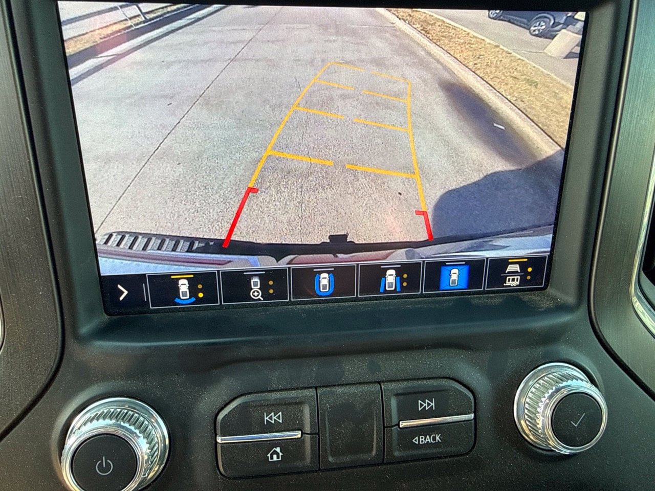 Used 2023 GMC Sierra 2500 AT4 w/ AT4 Preferred Package AWD/4WD image 27