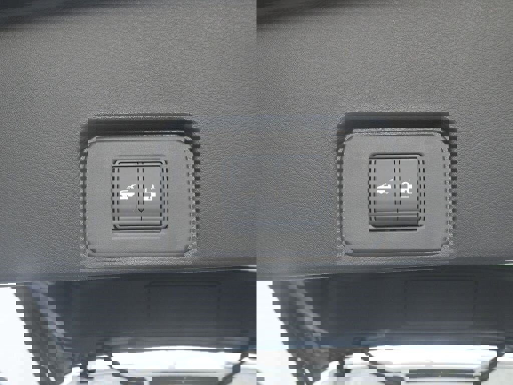 New 2026 Nissan Rogue SV w/ SV Premium Package image 24