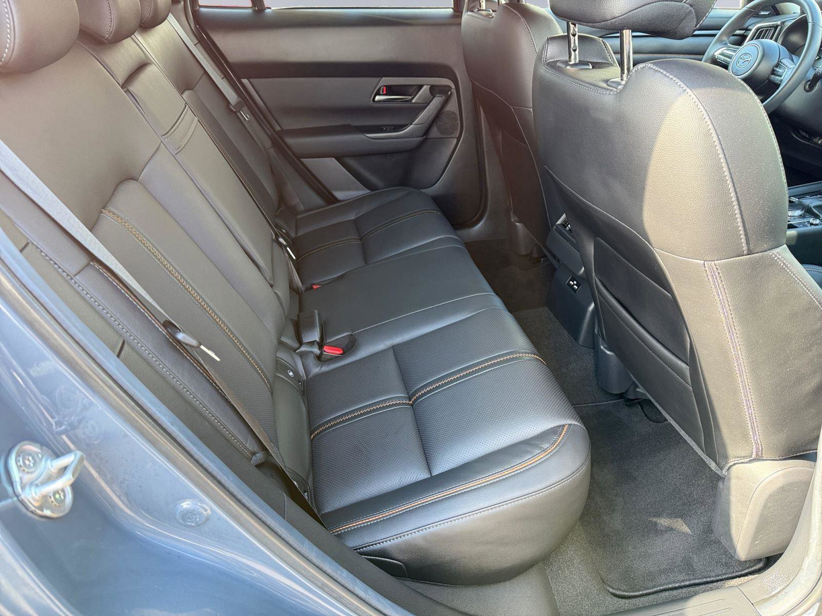 Certified 2024 MAZDA CX-50 AWD 2.5 S w/ Premium Plus Pkg image 12