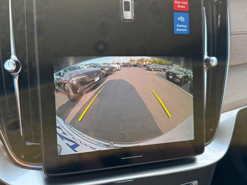 New 2026 Volvo XC90 B5 Core image 15