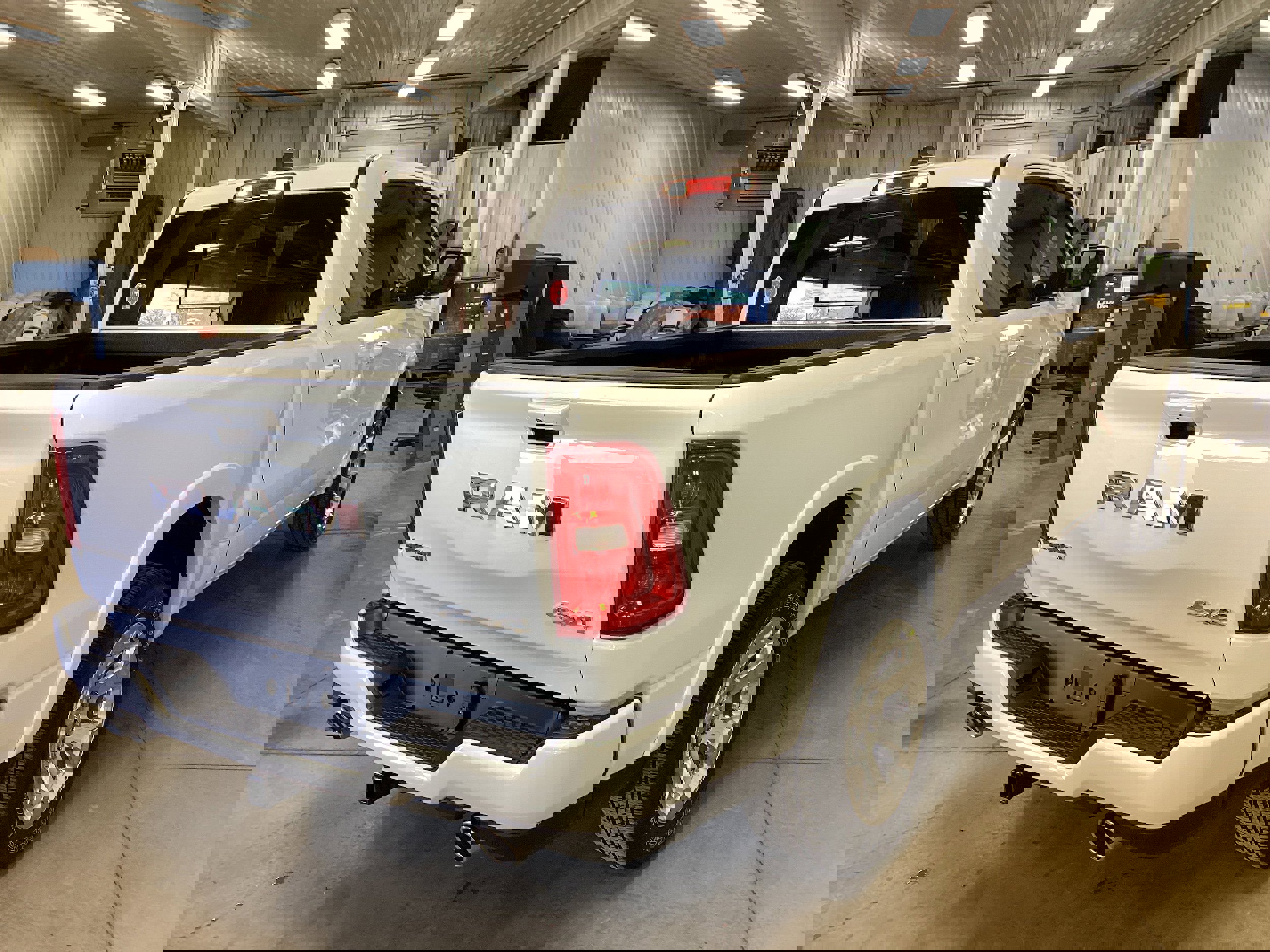 New 2026 RAM 1500 4x4 Crew Cab image 8