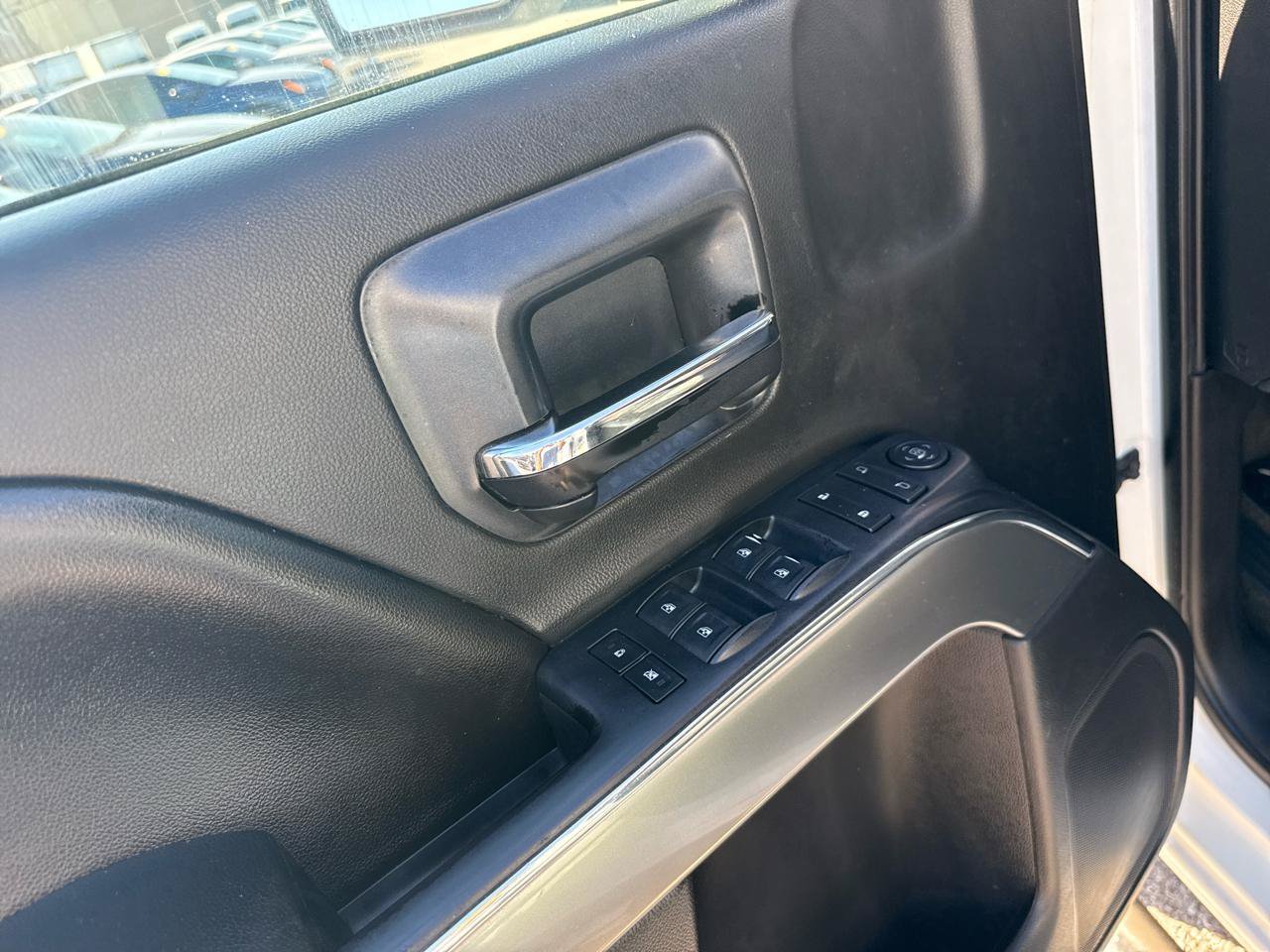 Used 2015 Chevrolet Silverado 2500 LT RWD image 12