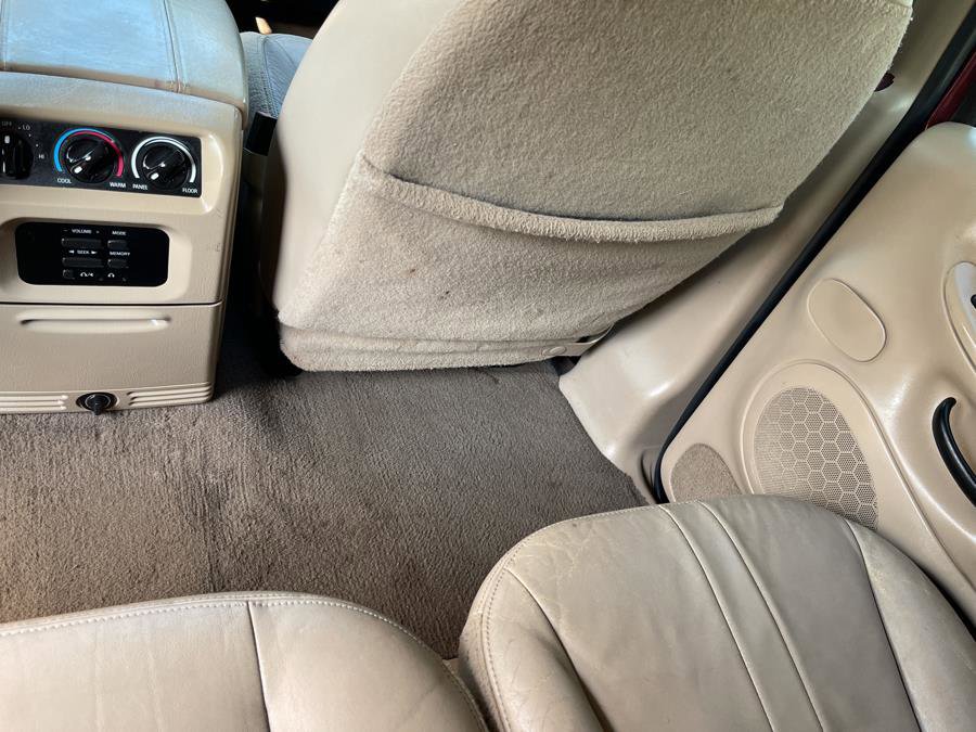 Used 2001 Ford Expedition Eddie Bauer image 26