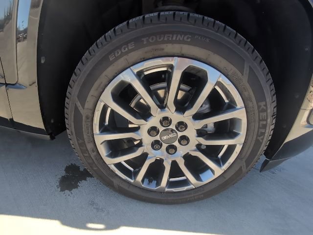 Used 2023 GMC Acadia Denali w/ Black Diamond Edition image 34