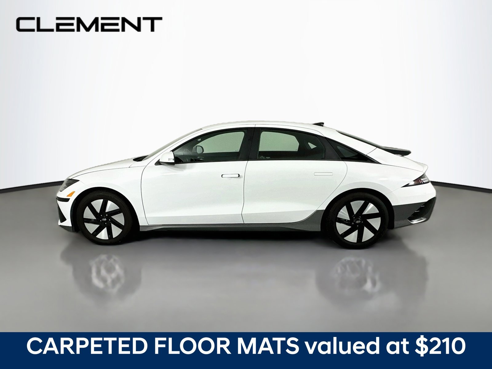 Used 2024 Hyundai Ioniq 6 SE RWD image 4