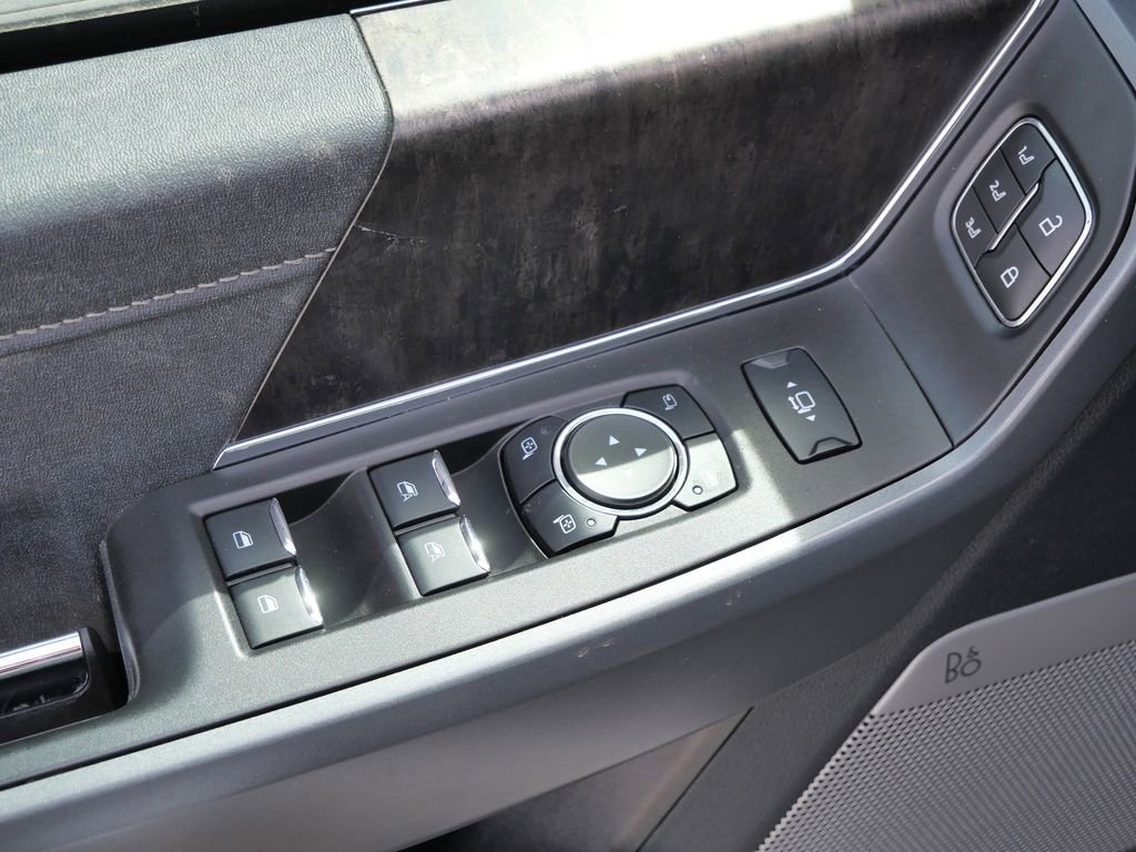 Used 2023 Ford F250 Lariat w/ Lariat Ultimate Package image 34