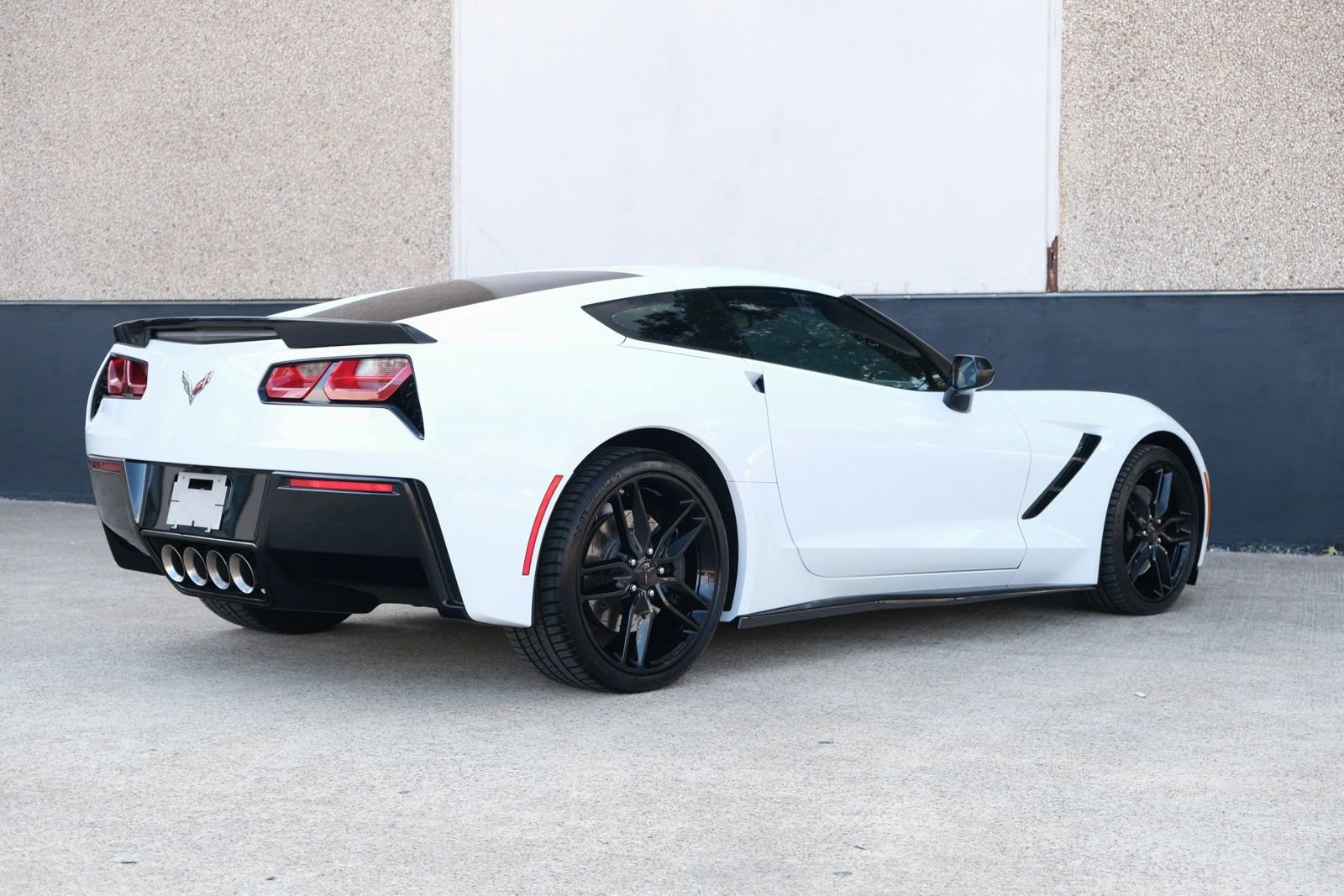 Used 2016 Chevrolet Corvette Stingray Coupe w/ 3LT Preferred Equipment Group image 15
