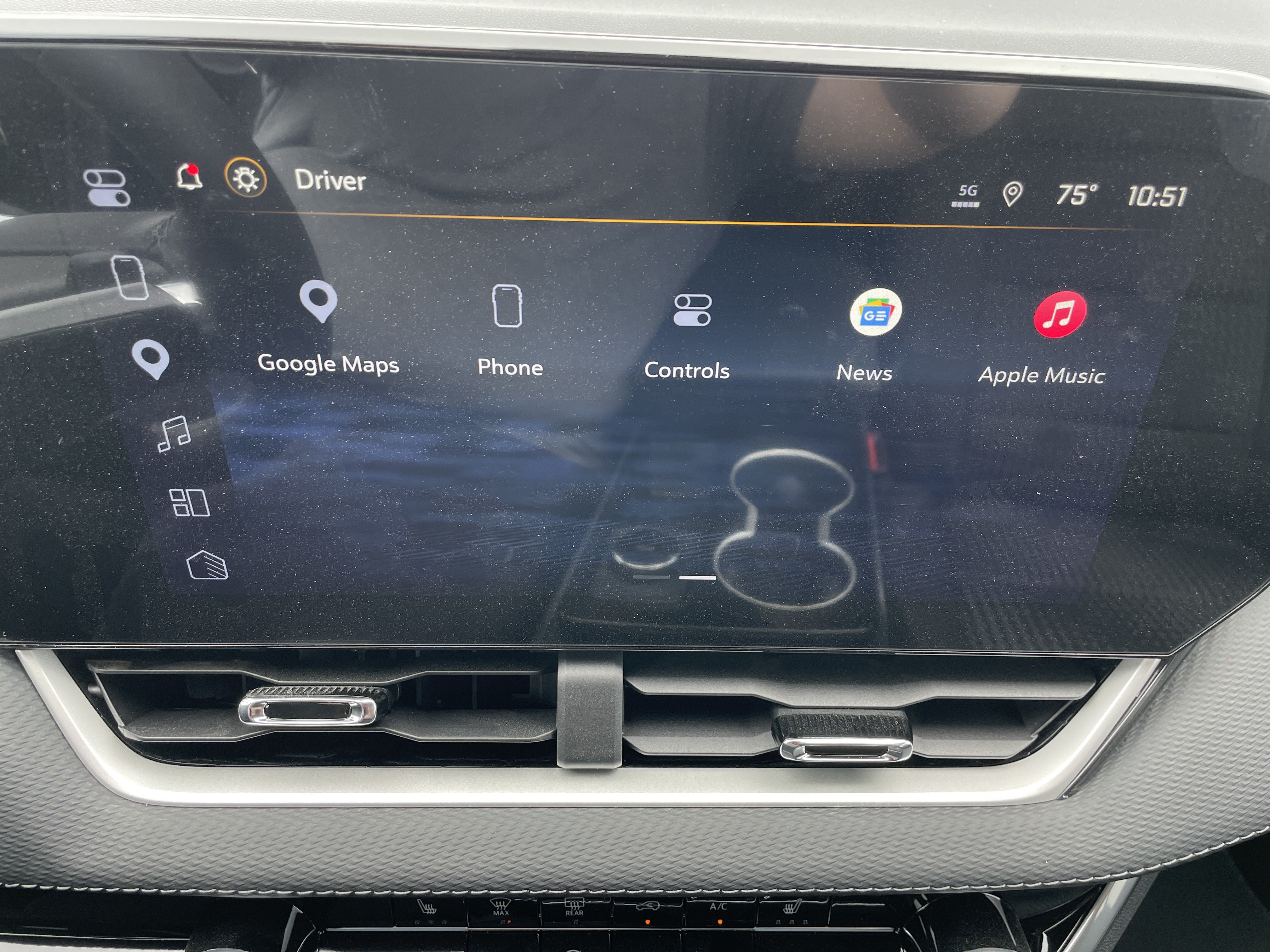 Used 2026 Chevrolet Equinox LT FWD image 33